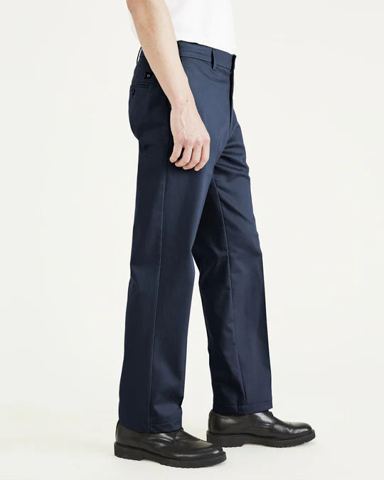 Dockers Signature Iron Free Khakis, Classic Fit with Stain Defender® in Navy