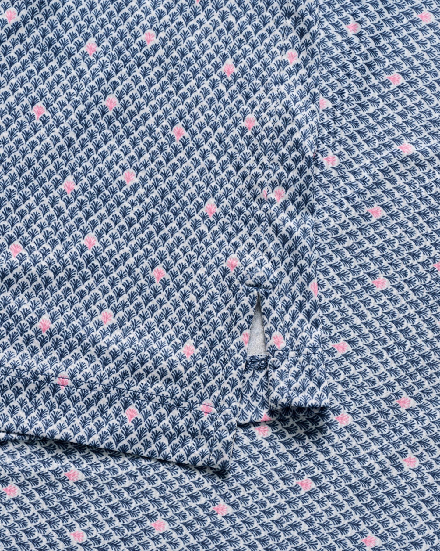 Johnnie-O Featherweight Performance Fernando Polo