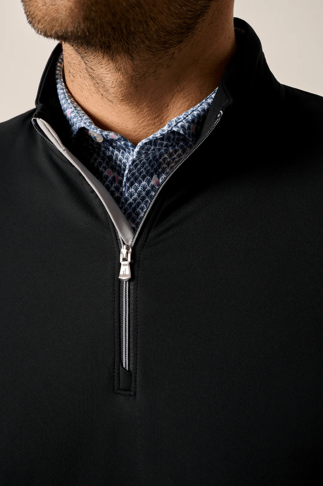 Johnnie-O Motion Performance Quarter Zip Black