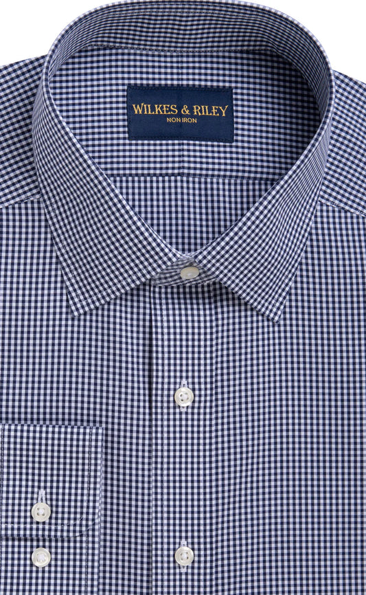Classic Fit Navy Gingham Spread Collar Non-Iron Broadcloth Dress Shirt