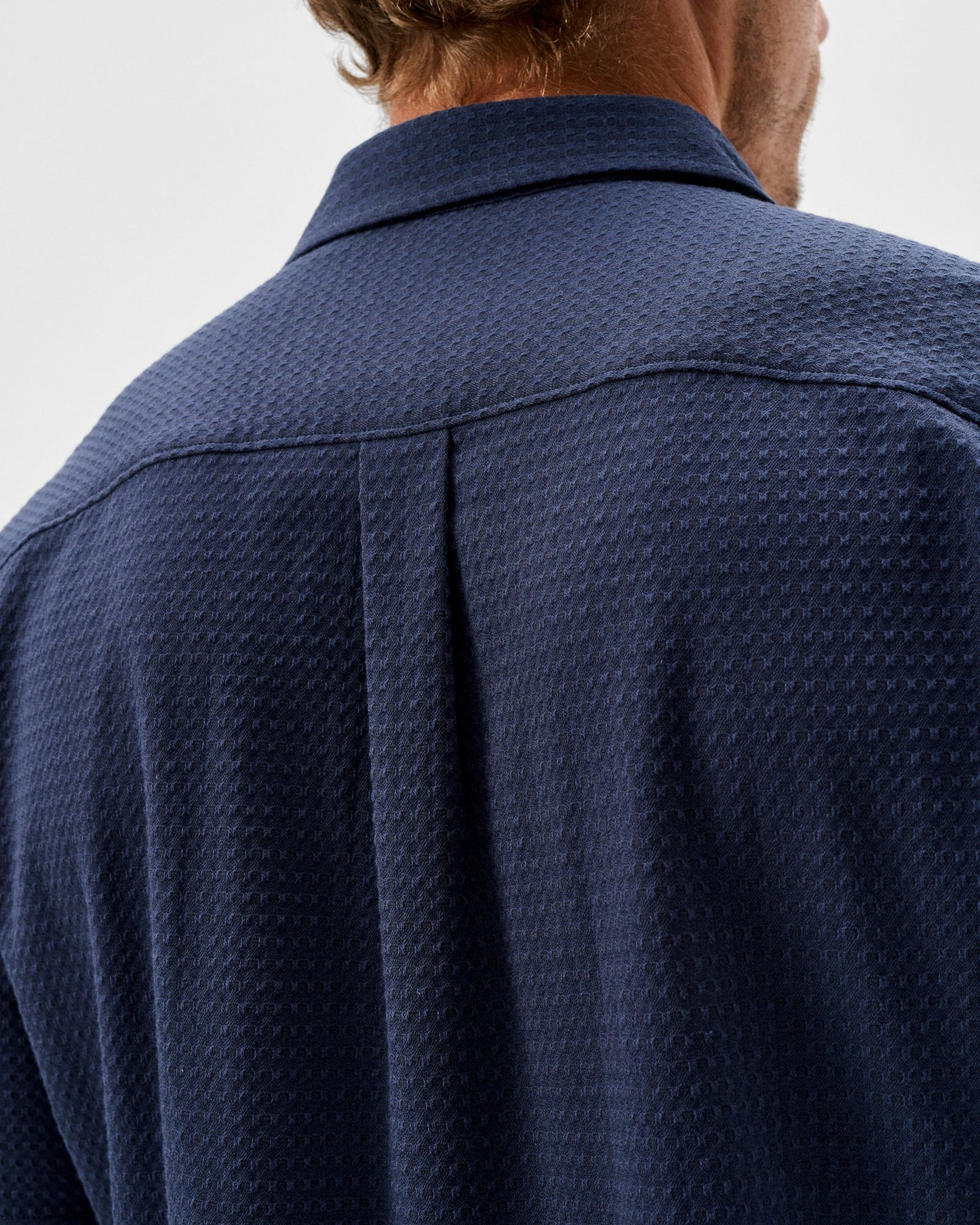 Johnnie-O Surfsucker Knit Short Sleeve Button Down Shirt